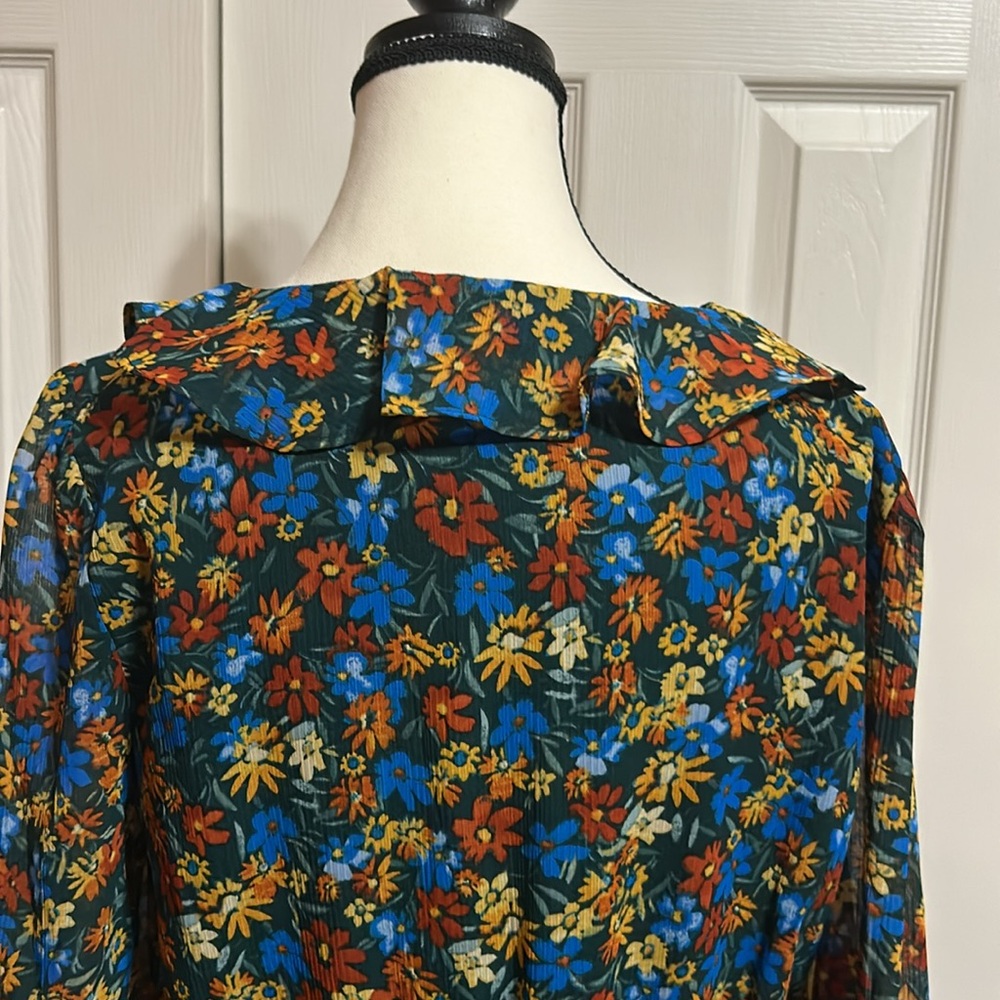 Calvin Klein Women’s Long Sleeve Floral Dress Brand new w/out tags Size 8 - Picture 8 of 10